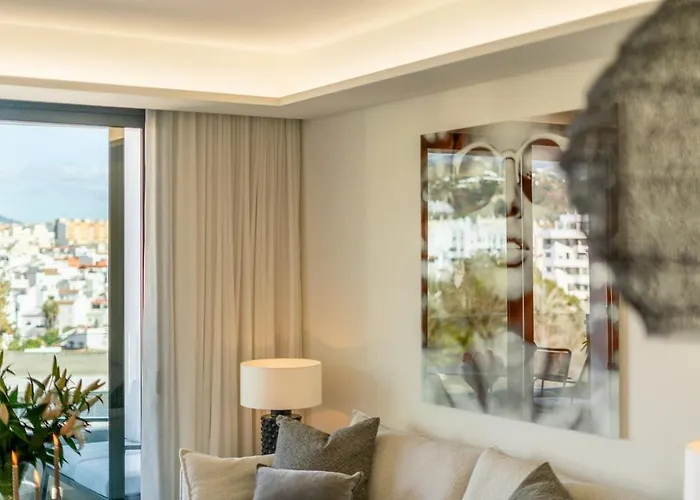 Inf2.6f - Modern And Bright